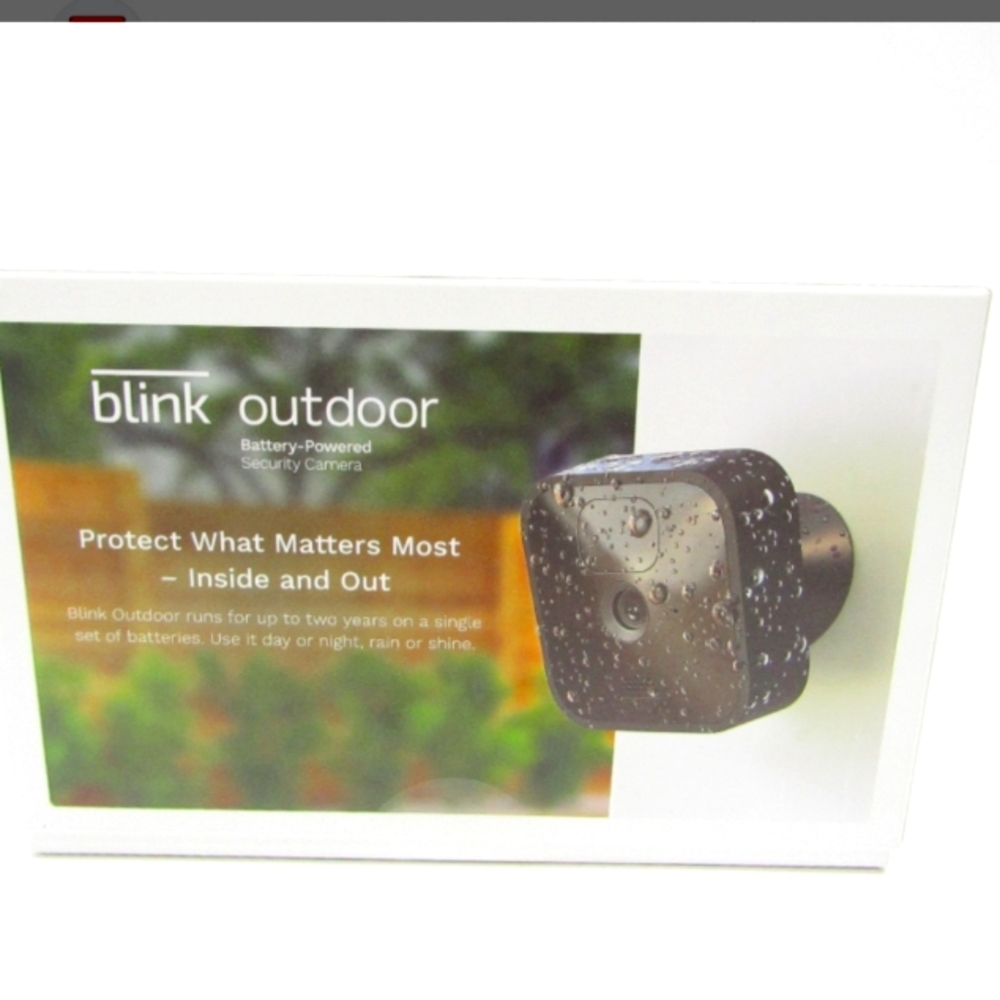 5 New Security Cameras BLINK OUTDOOR/ INDOOR CAMERA SYSTEM